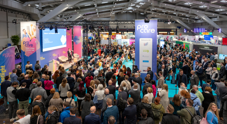 Pro Care Spotlight Bühne.JPG