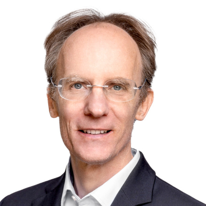 Tarbuk Stephan CFO Deutsche Fachpflege.jpg