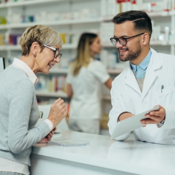 Apotheke Rezept E-Rezept Foto iStock zamrznutitonovi