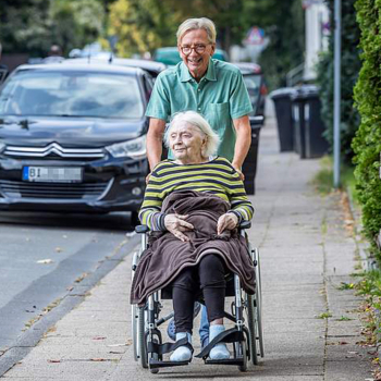 Johanneswerk Bielefeld Lutherstift Umzug.jpg