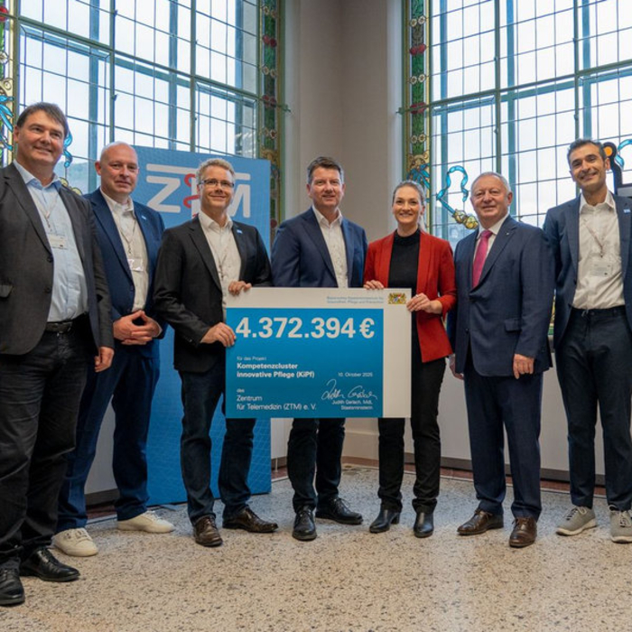 Kompetenzcluster innovative Pflege Foto Christian Weber ZTM